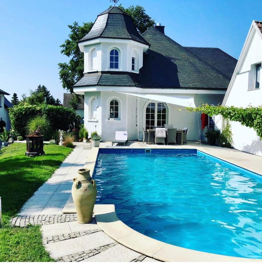 B Our Guest At New Flat Nearby Dresden !!!Pool!!! Lejlighed Frauendorf  Eksteriør billede